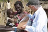 Tous les esclaves libérés reçoivent un sac de sorgho comme nourriture et comme semence. Au cours de vingt-cinq ans, CSI a distribué des milliers de tonnes de sorgho aux esclaves affranchis et aux Sud-Soudanais menacés par la famine. (csi)