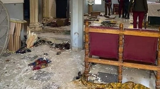 Des terroristes ont fait un carnage dans une église à Owo, au Nigéria. csi | fb